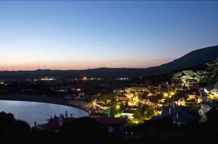 Imagen de los exteriores del Marble Arch By Perili Hotel. Foto 9