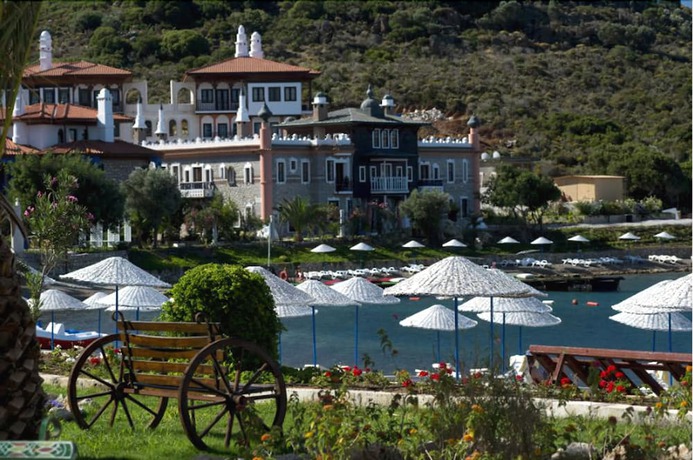 Imagen de los exteriores del Marble Arch By Perili Hotel. Foto 11