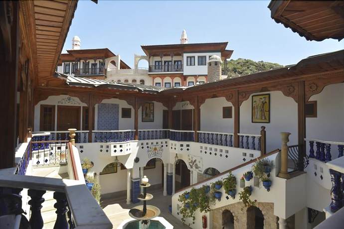 Imagen de los exteriores del Marble Arch By Perili Hotel. Foto 12