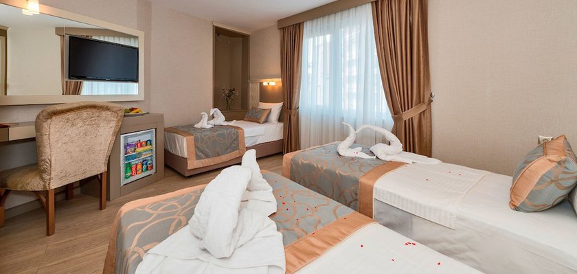 Imagen de la habitación del Marcello Hotel. Foto 6