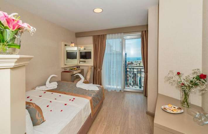 Imagen de la habitación del Marcello Hotel. Foto 8