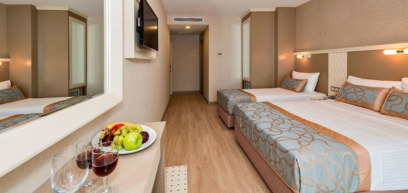 Imagen de la habitación del Marcello Hotel. Foto 10