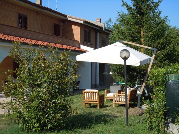 Imagen de los exteriores del Marhaba Campitello. Foto 12