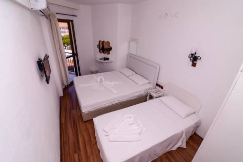 Imagen de la habitación del Marin Hotel, Cesme. Foto 3