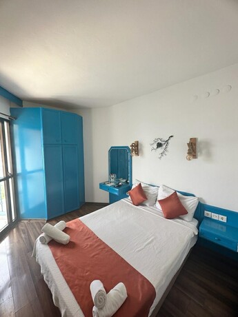Imagen de la habitación del Marin Hotel, Cesme. Foto 19