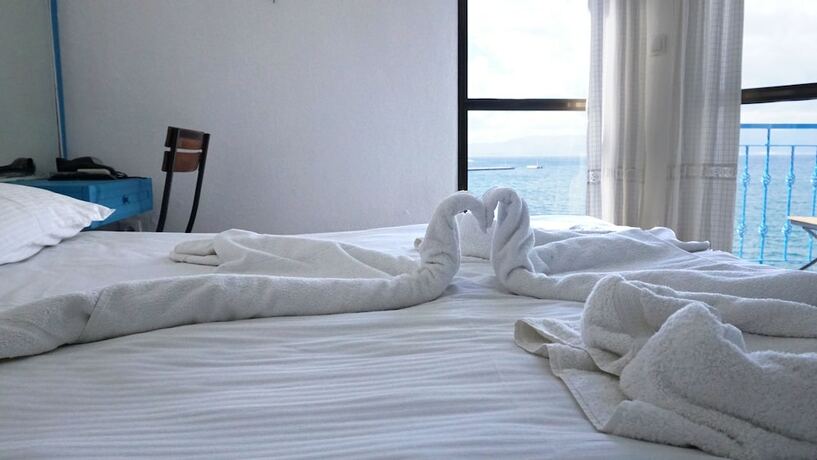 Imagen de la habitación del Marin Hotel, Cesme. Foto 20