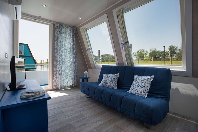 Imagen de la habitación del Marina Azzurra Resort. Foto 16