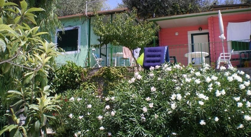 Imagen de los exteriores del Marina Del Cantone Chalet. Foto 17