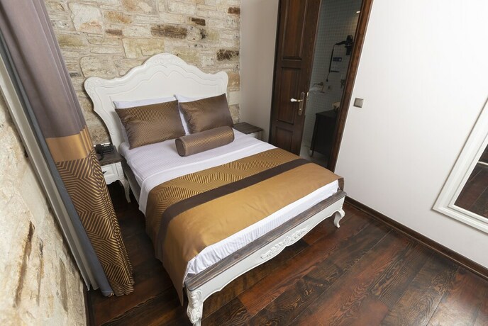 Imagen de la habitación del Marina Fo&ccedil;a Hotel. Foto 20