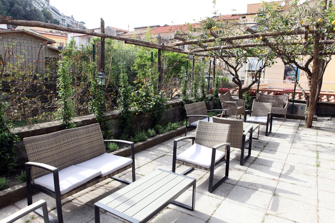 Imagen de los exteriores del Marina Grande Residence. Foto 9