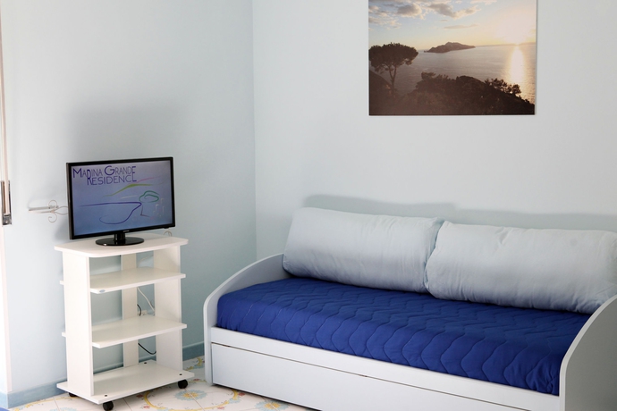 Imagen de los interiores del Marina Grande Residence. Foto 16