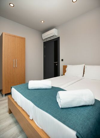 Imagen de la habitación del Marina Green Suit Hotel. Foto 19