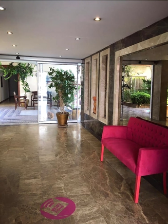 Imagen de los interiores del Marin-a Hotel. Foto 14