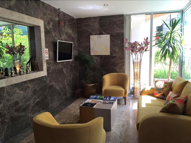 Imagen de los interiores del Marin-a Hotel. Foto 19