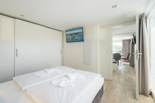 Imagen general del Marina Martinshafen. Foto 11