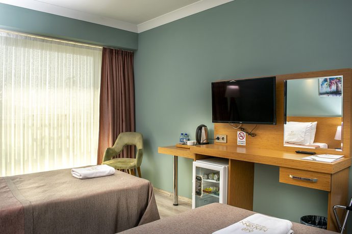 Imagen de la habitación del Marinn Deluxe Hotel. Foto 5