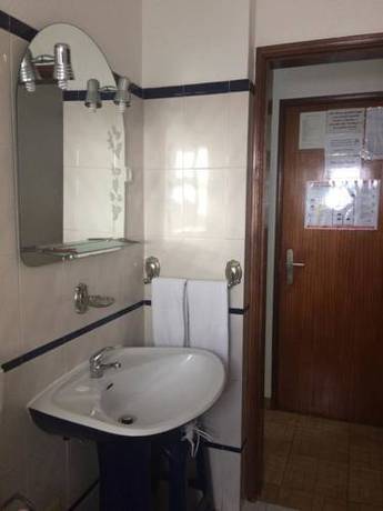 Imagen de la habitación del Marisol, Monte Gordo. Foto 5