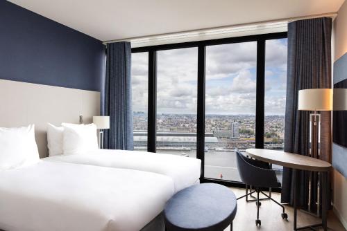 Imagen de la habitación del Maritim Hotel Amsterdam. Foto 15