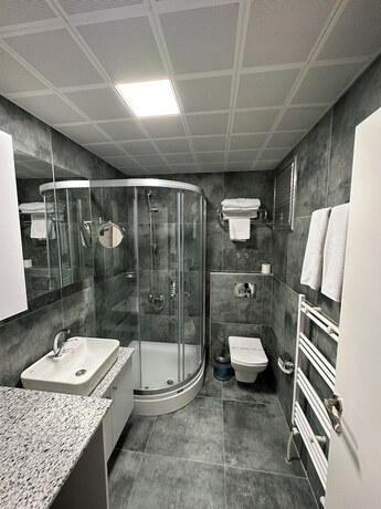 Imagen general del Marlen Hotel Bayrakli. Foto 7