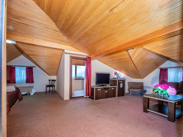 Imagen de la habitación del Marmara Life Hotel. Foto 3