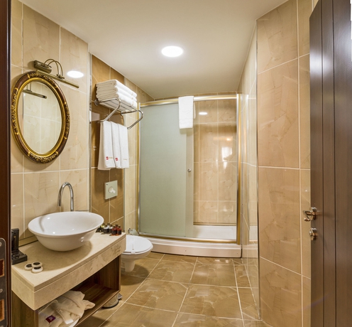 Imagen de la habitación del Marmara Place Old City Hotel. Foto 2