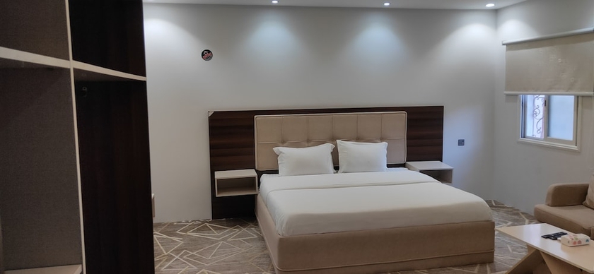 Imagen de la habitación del Maro Hotel. Foto 10