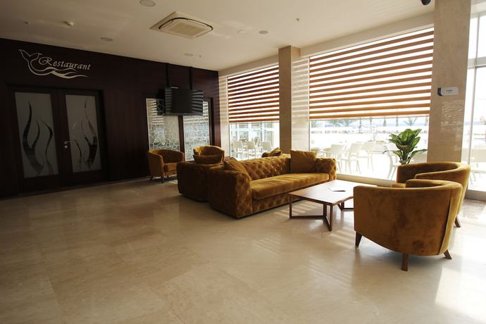 Imagen de los interiores del Marpessa Blue Beach Resort and SPA Hotel. Foto 14