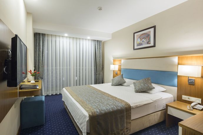 Imagen de la habitación del Marpessa Blue Beach Resort and SPA Hotel. Foto 7