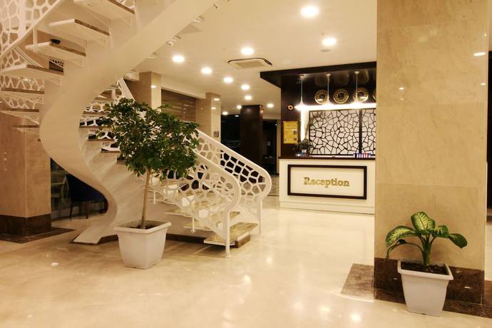 Imagen de los interiores del Marpessa Blue Beach Resort and SPA Hotel. Foto 19