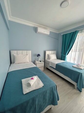 Imagen de la habitación del Marquis Blue Hotel. Foto 15