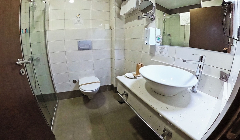 Imagen de la habitación del Marrakesch Hotel Tuzla. Foto 13