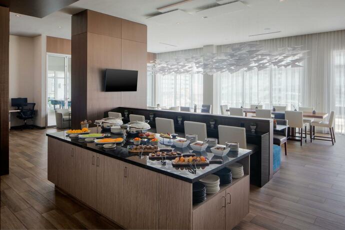 Imagen del bar/restaurante del Marriott Fort Lauderdale Airport. Foto 36
