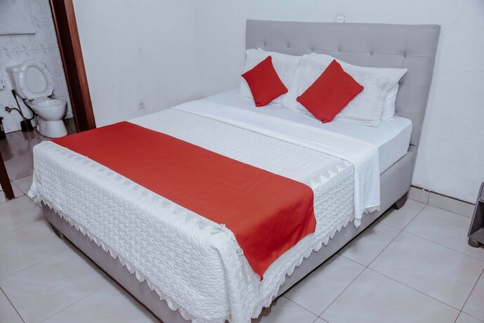 Imagen de la habitación del Martin Aviator Hotel. Foto 16