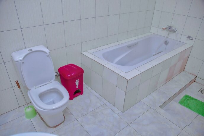 Imagen de la habitación del Martin Aviator Hotel. Foto 17