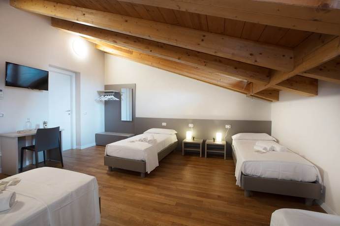 Imagen de la habitación del Martini Suite. Foto 6