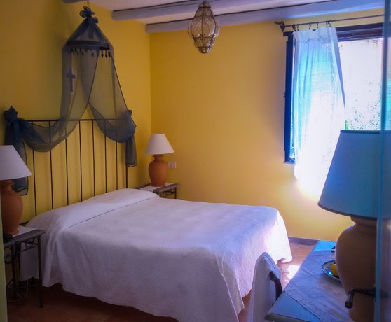 Imagen de la habitación del Marulivo Hotel. Foto 3