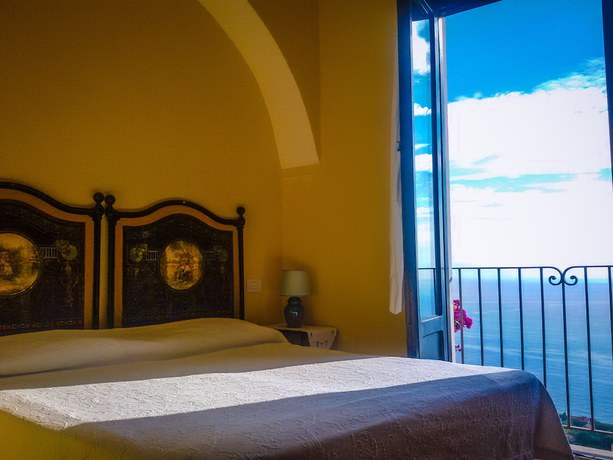 Imagen de la habitación del Marulivo Hotel. Foto 5