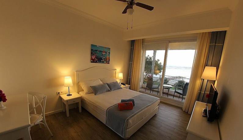 Imagen de la habitación del Marvel Tree Hotel. Foto 12