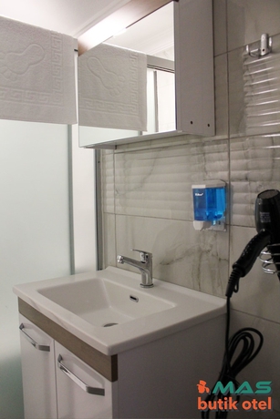 Imagen de la habitación del Mas Otel. Foto 7