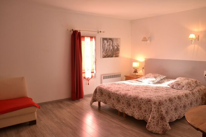 Imagen de la habitación del Mas de Sylv&eacute;r&eacute;al. Foto 19
