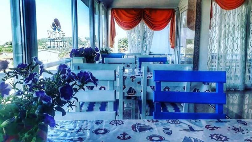 Imagen del bar/restaurante del Masal Deniz Hotel. Foto 3