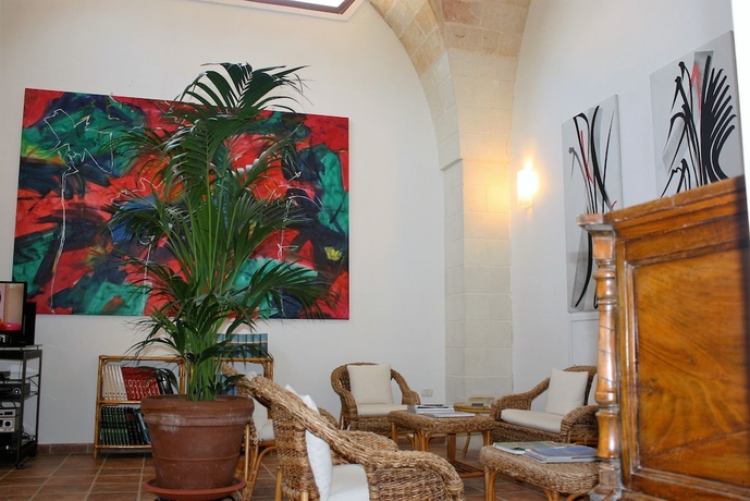 Imagen de los interiores del Masseria Bosco Di Makyva Farm Home. Foto 19