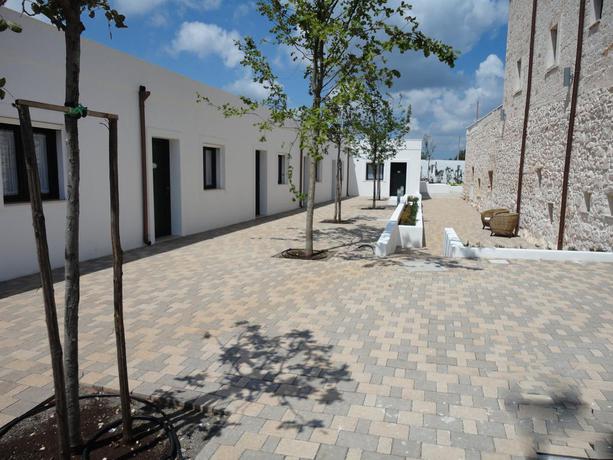 Imagen de los exteriores del Masseria Santa Teresa. Foto 17