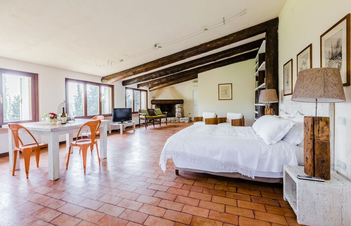Imagen de la habitación del Massimago Wine Relais. Foto 18