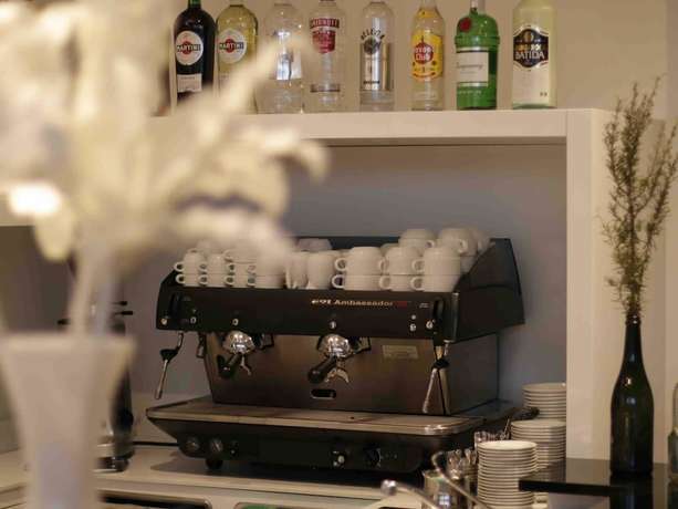 Imagen del bar/restaurante del Master Hotel. Foto 8