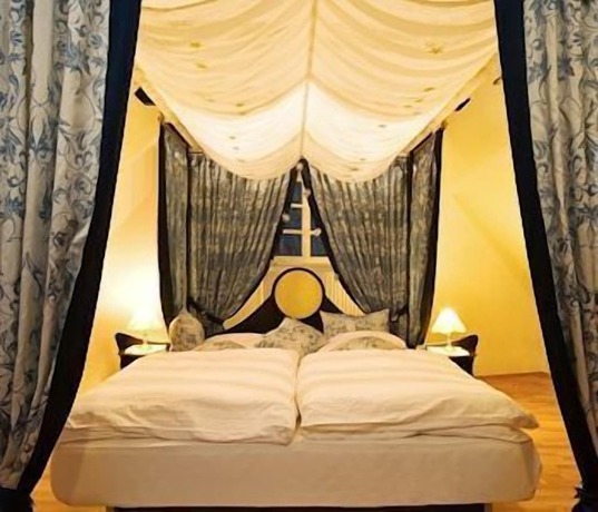 Imagen de la habitación del M&auml;rchenhotel, Bernkastel-Kues. Foto 19