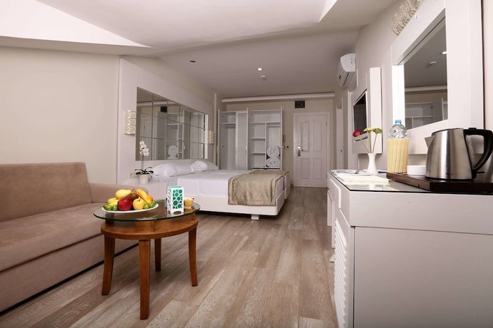 Imagen de la habitación del Mavi Deniz Otel - All Inclusive. Foto 11