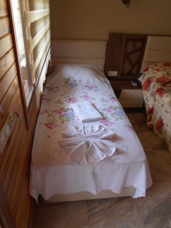 Imagen de la habitación del Mavi Yengec Bungalows and Hotel. Foto 16