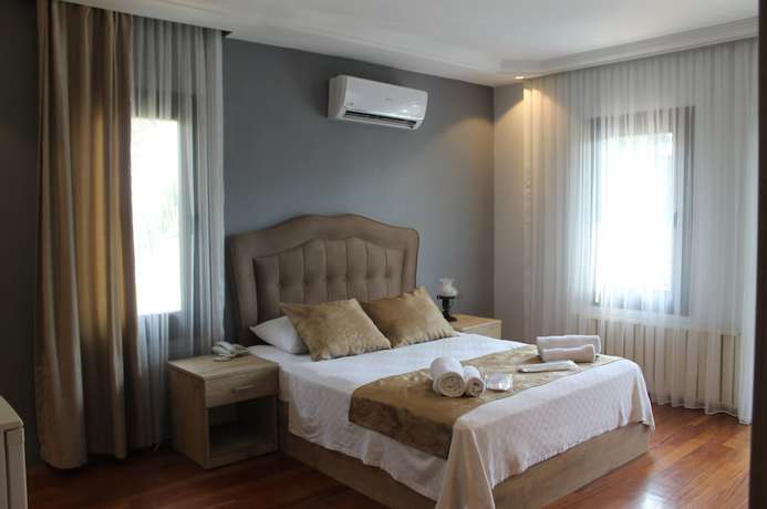 Imagen de los interiores del Mavilla Hotel. Foto 17