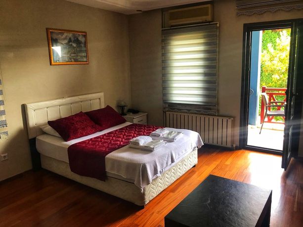 Imagen de la habitación del Mavilla Hotel. Foto 2